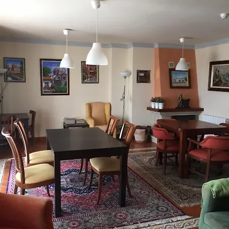Hotel Rancho Santa Geronima 2*